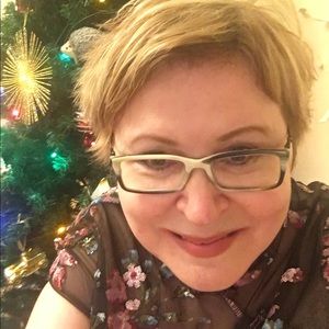 Meet your Posher, Marina